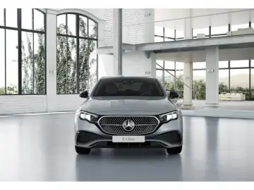 MERCEDES-BENZ E 220 d 4M AMG-Sport Super Pano Burm AHK Night