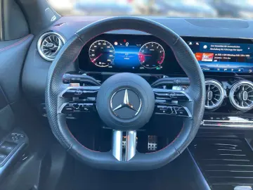 MERCEDES-BENZ GLA 180 AMG AdvPLus MBUX Night Burm LE&hellip;