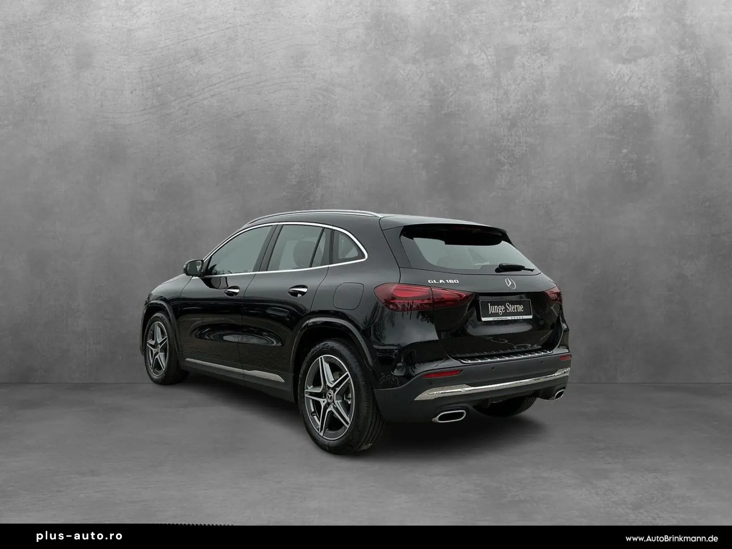 MERCEDES-BENZ GLA 180 AMGLine Multibeam AHK EasyP 36&hellip;