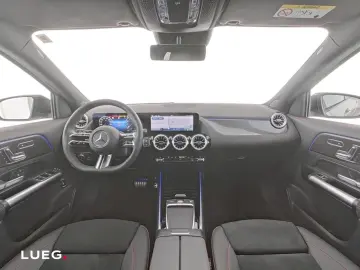 MERCEDES-BENZ GLA 180 AMG MBeam Night Mem KeyGo EHec&hellip;