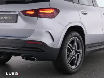 MERCEDES-BENZ GLA 180 AMG MBeam Night Mem KeyGo EHec&hellip;