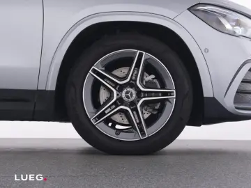MERCEDES-BENZ GLA 180 AMG MBeam Night Mem KeyGo EHec&hellip;