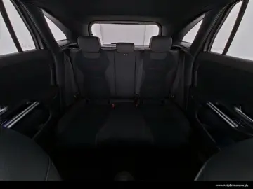 MERCEDES-BENZ GLA 200 d AMG-LINE  LED KAMERA WINTER MBUXSHZ