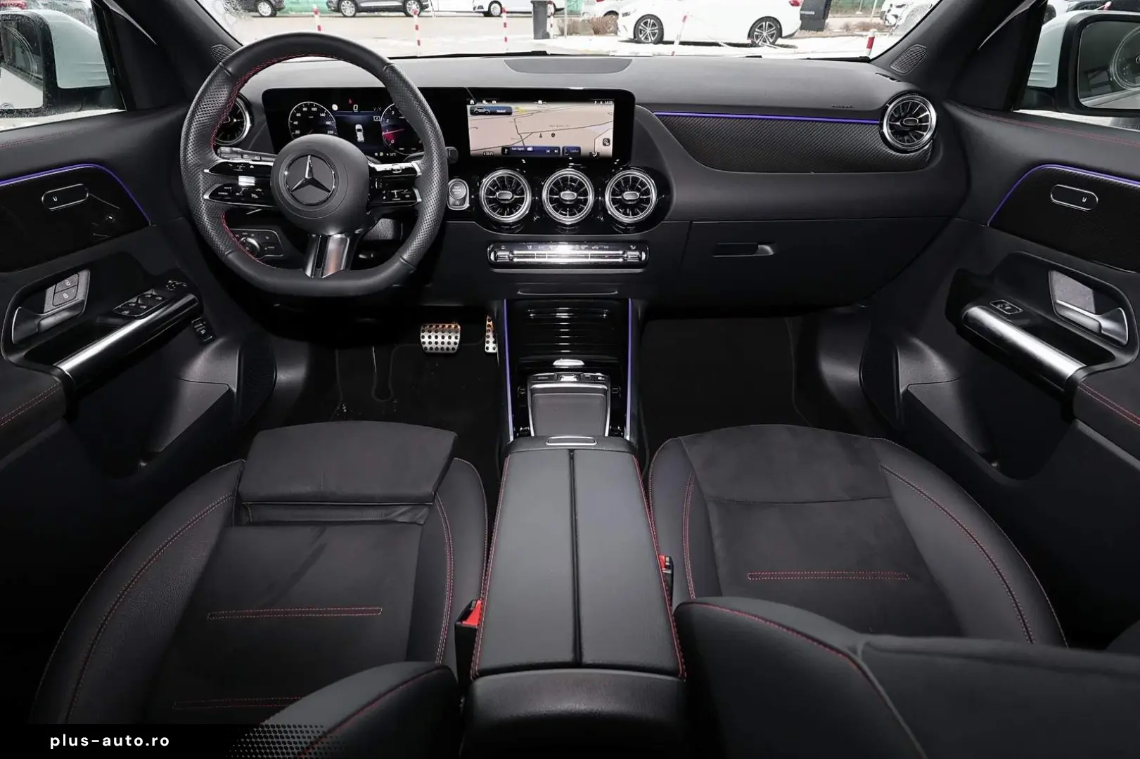 MERCEDES-BENZ GLA 180 AMG TOTWINKEL 19 ZOLL LED KAMERA MBUX