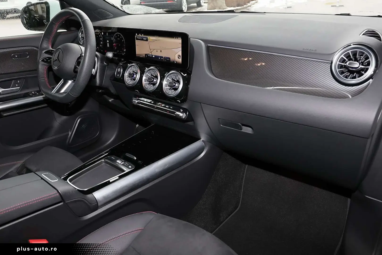 MERCEDES-BENZ GLA 180 AMG TOTWINKEL 19 ZOLL LED KAMERA MBUX