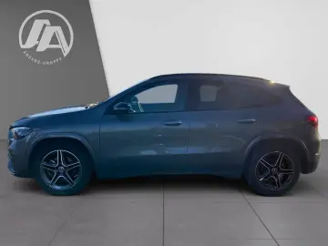 MERCEDES-BENZ GLA 200 AMG MBUX Night Distr M-BEAM LE&hellip;