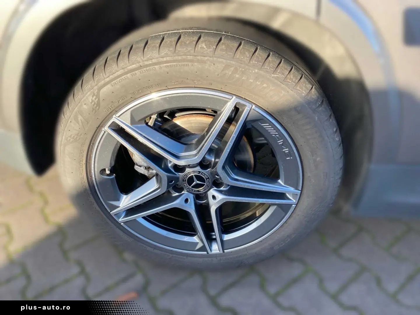 MERCEDES-BENZ GLA 200 AMG MBUX Night Distr M-BEAM LE&hellip;