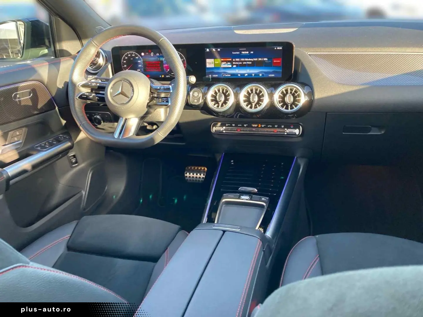 MERCEDES-BENZ GLA 200 AMG MBUX Night Distr M-BEAM LE&hellip;