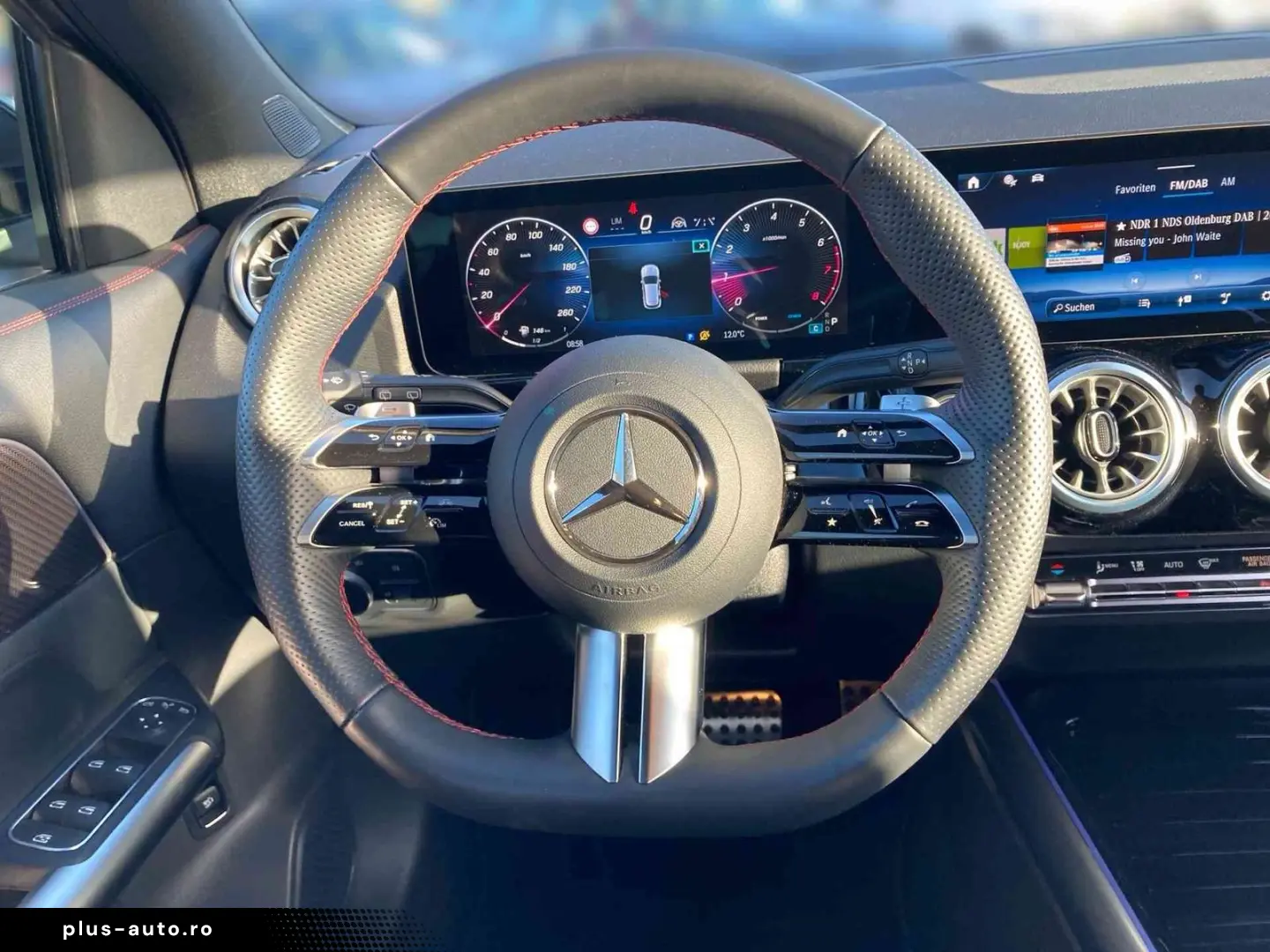 MERCEDES-BENZ GLA 200 AMG MBUX Night Distr M-BEAM LE&hellip;