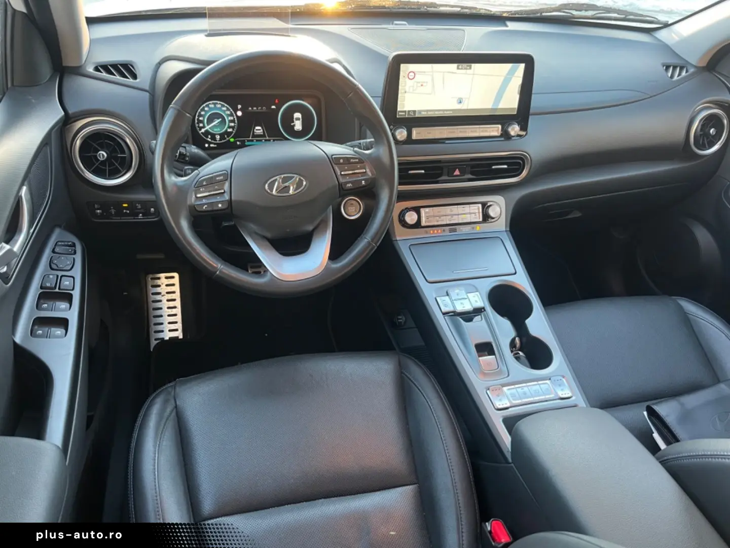 HYUNDAI Kona Prestige 64 kWh Elektro  LEDER NAV KAM