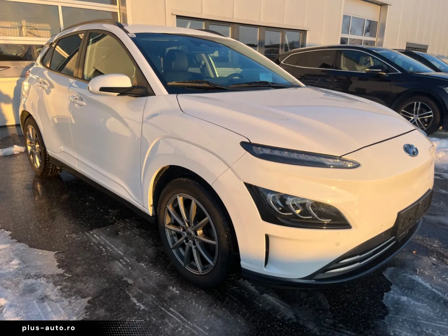 HYUNDAI Kona Prestige 64 kWh Elektro  LEDER NAV KAM