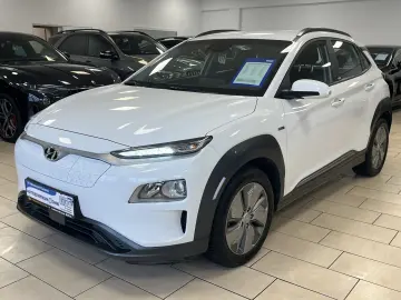 HYUNDAI KONA Elektro Trend 2WD CarPlay Navi R-Cam SOH 10