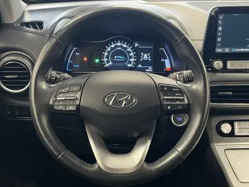 HYUNDAI KONA Elektro Trend 2WD CarPlay Navi R-Cam SOH 10