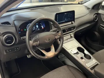 HYUNDAI KONA Elektro Trend 2WD CarPlay Navi R-Cam SOH 10