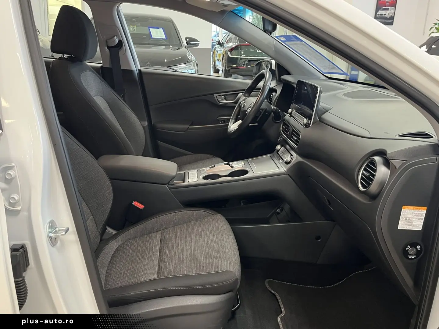 HYUNDAI KONA Elektro Trend 2WD CarPlay Navi R-Cam SOH 10