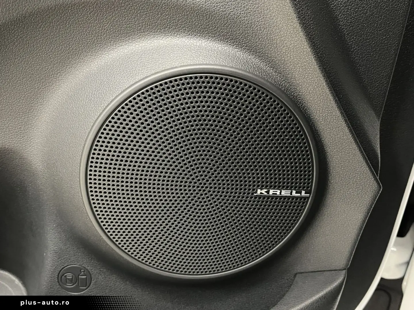 HYUNDAI KONA Elektro Trend 2WD CarPlay Navi R-Cam SOH 10