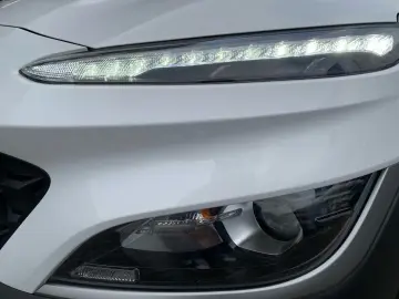 HYUNDAI KONA 1.6 GDI Trend Hybrid Allwetter