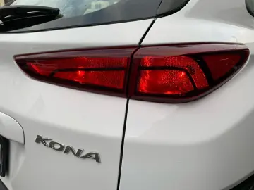 HYUNDAI KONA 1.6 GDI Trend Hybrid Allwetter