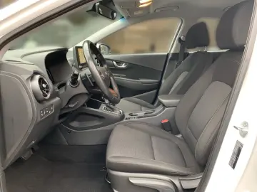 HYUNDAI KONA 1.6 GDI Trend Hybrid Allwetter