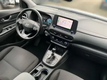 HYUNDAI KONA 1.6 GDI Trend Hybrid Allwetter