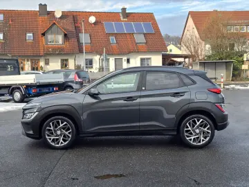HYUNDAI Kona 1.6 GDI Edition 30  Hybrid DCT LED NAV KAM