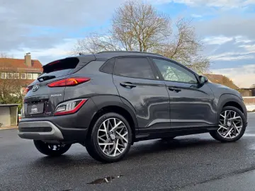 HYUNDAI Kona 1.6 GDI Edition 30  Hybrid DCT LED NAV KAM