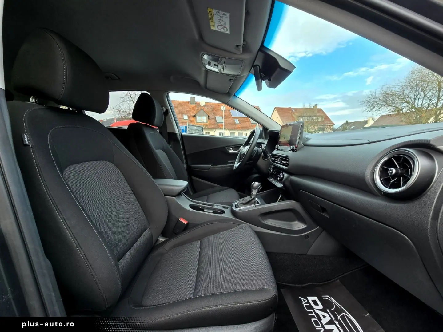 HYUNDAI Kona 1.6 GDI Edition 30  Hybrid DCT LED NAV KAM