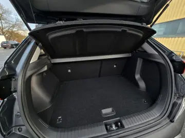 HYUNDAI Kona 1.6 GDI Edition 30  Hybrid DCT LED NAV KAM