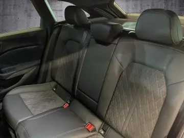 AUDI A5 Avant 2.0 TDI quattro S Line S line Matrix