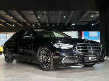 MERCEDES-BENZ S 580e Lang  Pano HUD Burmester Chauff&hellip;