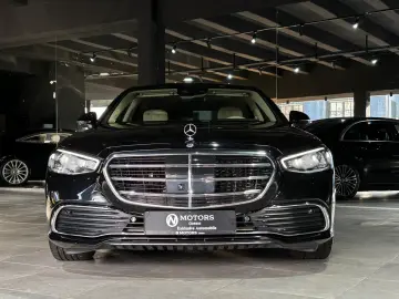 MERCEDES-BENZ S 580e Lang  Pano HUD Burmester Chauff&hellip;
