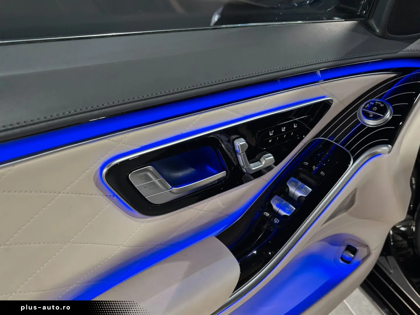 MERCEDES-BENZ S 580e Lang  Pano HUD Burmester Chauff&hellip;