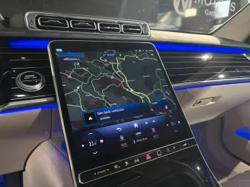 MERCEDES-BENZ S 580e Lang  Pano HUD Burmester Chauff&hellip;