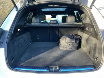 MERCEDES-BENZ GLE 400 e 4M AMG Pano AHK Multibeam Bu&hellip;