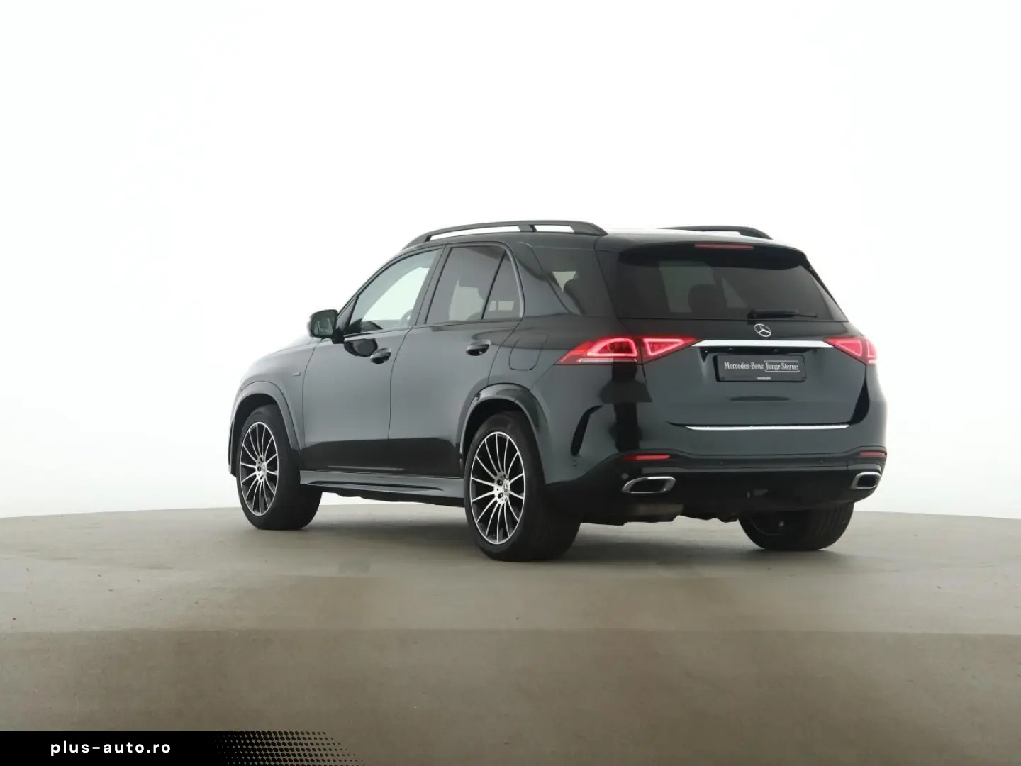 MERCEDES-BENZ GLE 350 de 4M AMG Night Pano AHK Airmatic 360