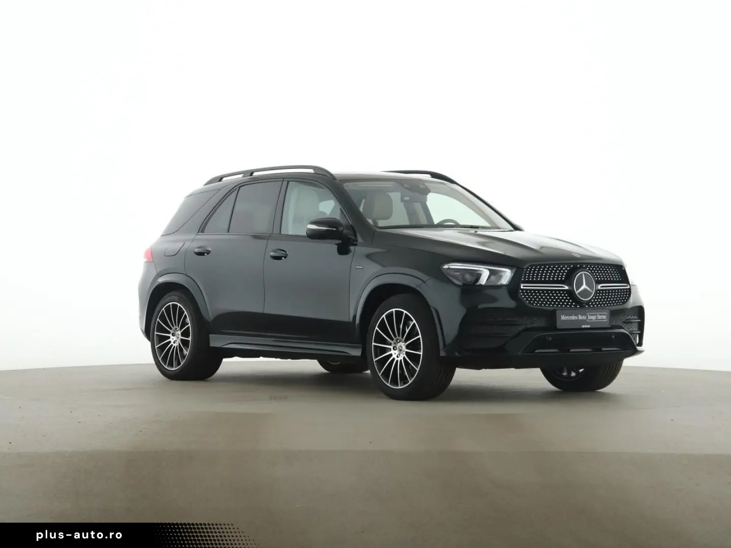 MERCEDES-BENZ GLE 350 de 4M AMG Night Pano AHK Airmatic 360