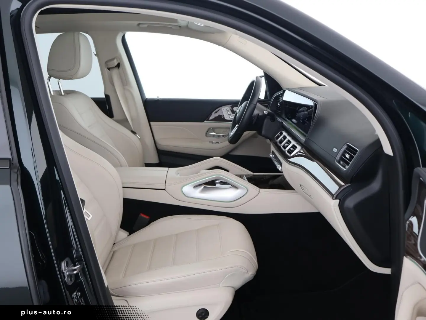 MERCEDES-BENZ GLE 350 de 4M AMG Night Pano AHK Airmatic 360