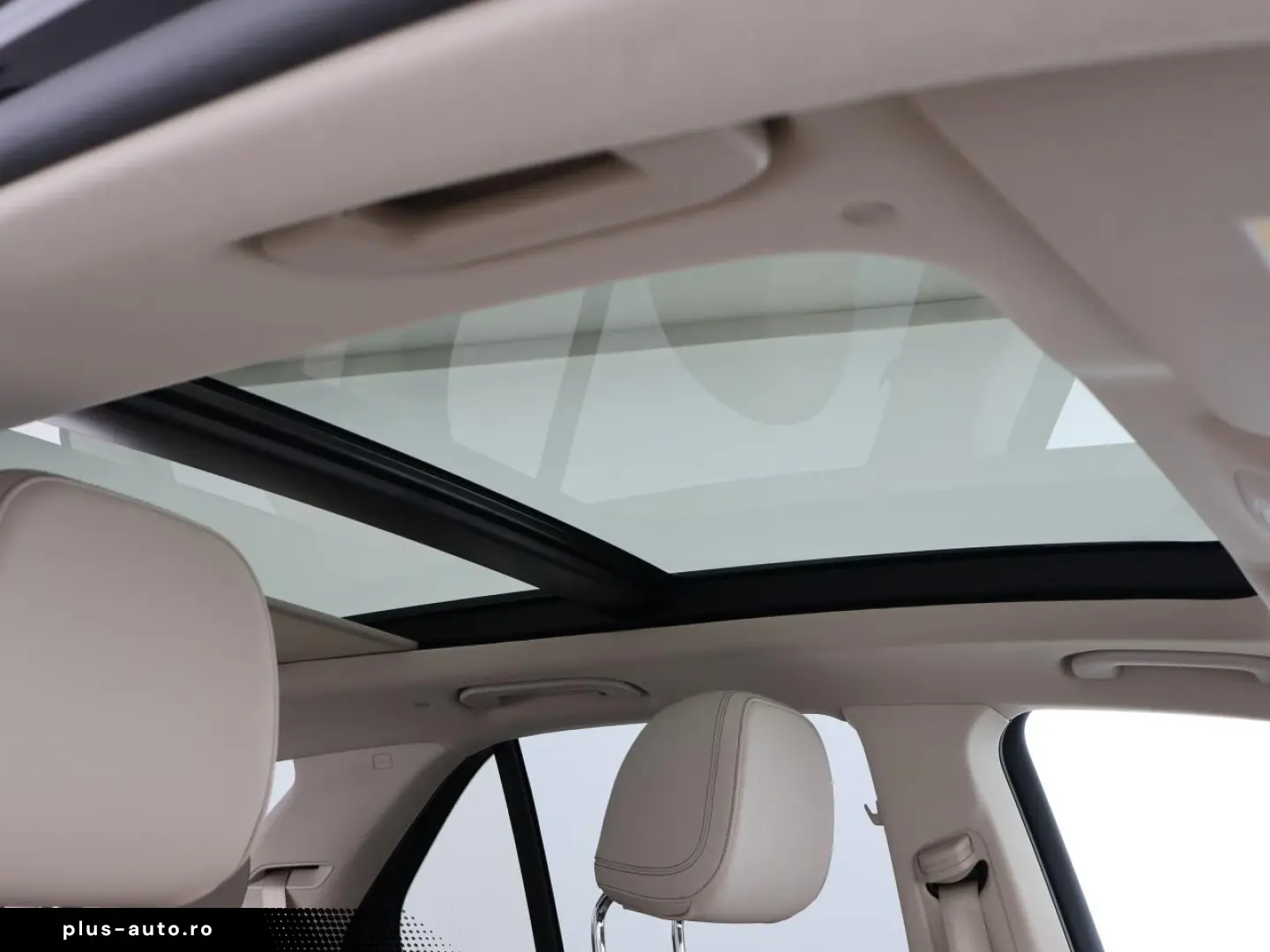 MERCEDES-BENZ GLE 350 de 4M AMG Night Pano AHK Airmatic 360