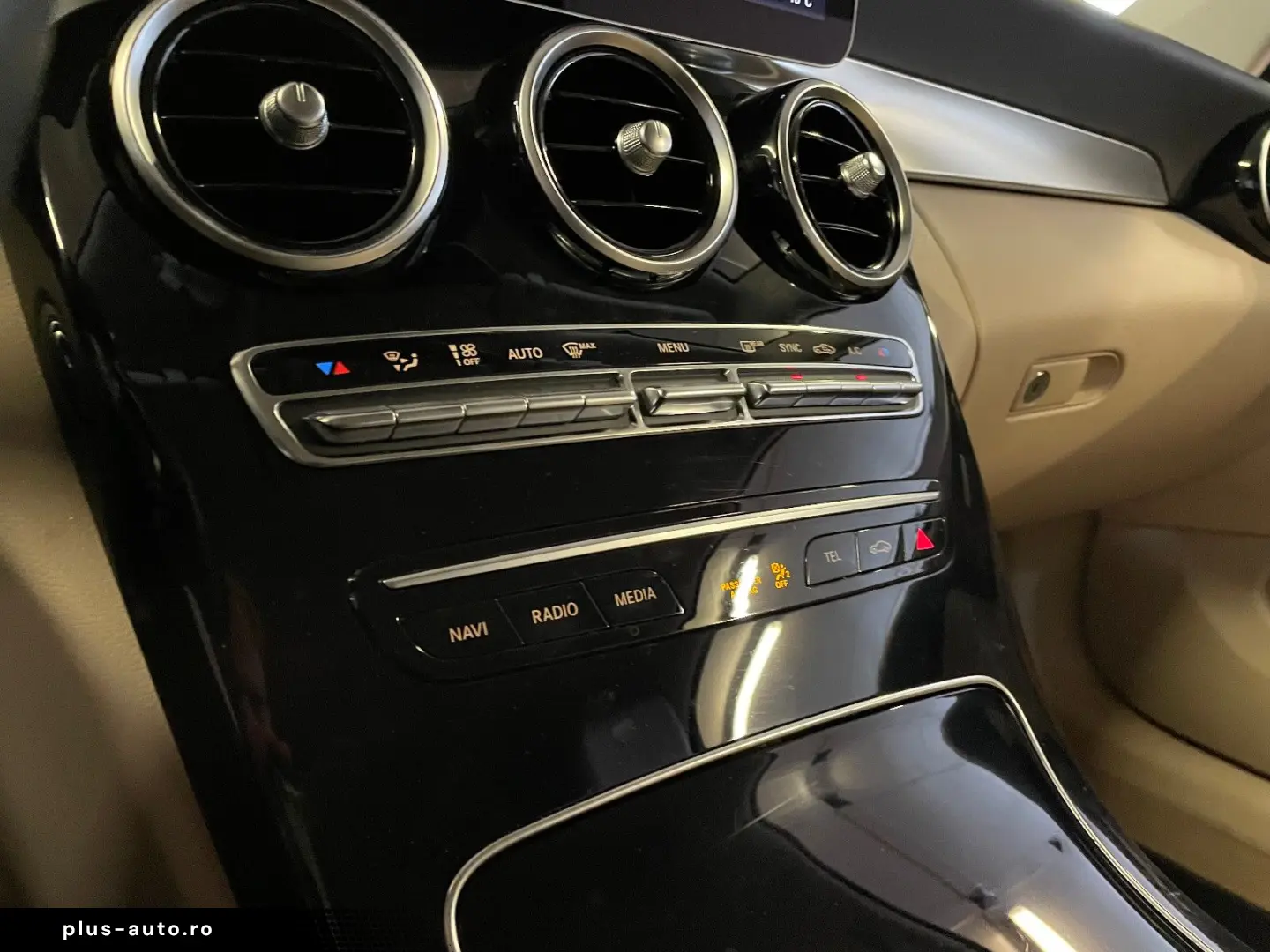 MERCEDES-BENZ C 220 d Coupe  LED  DAB  Kamera