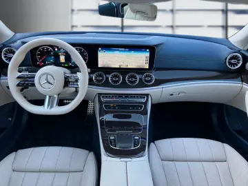 MERCEDES-BENZ E 450 4M Coupé AMG PANO BURM DISTR 360&hellip;