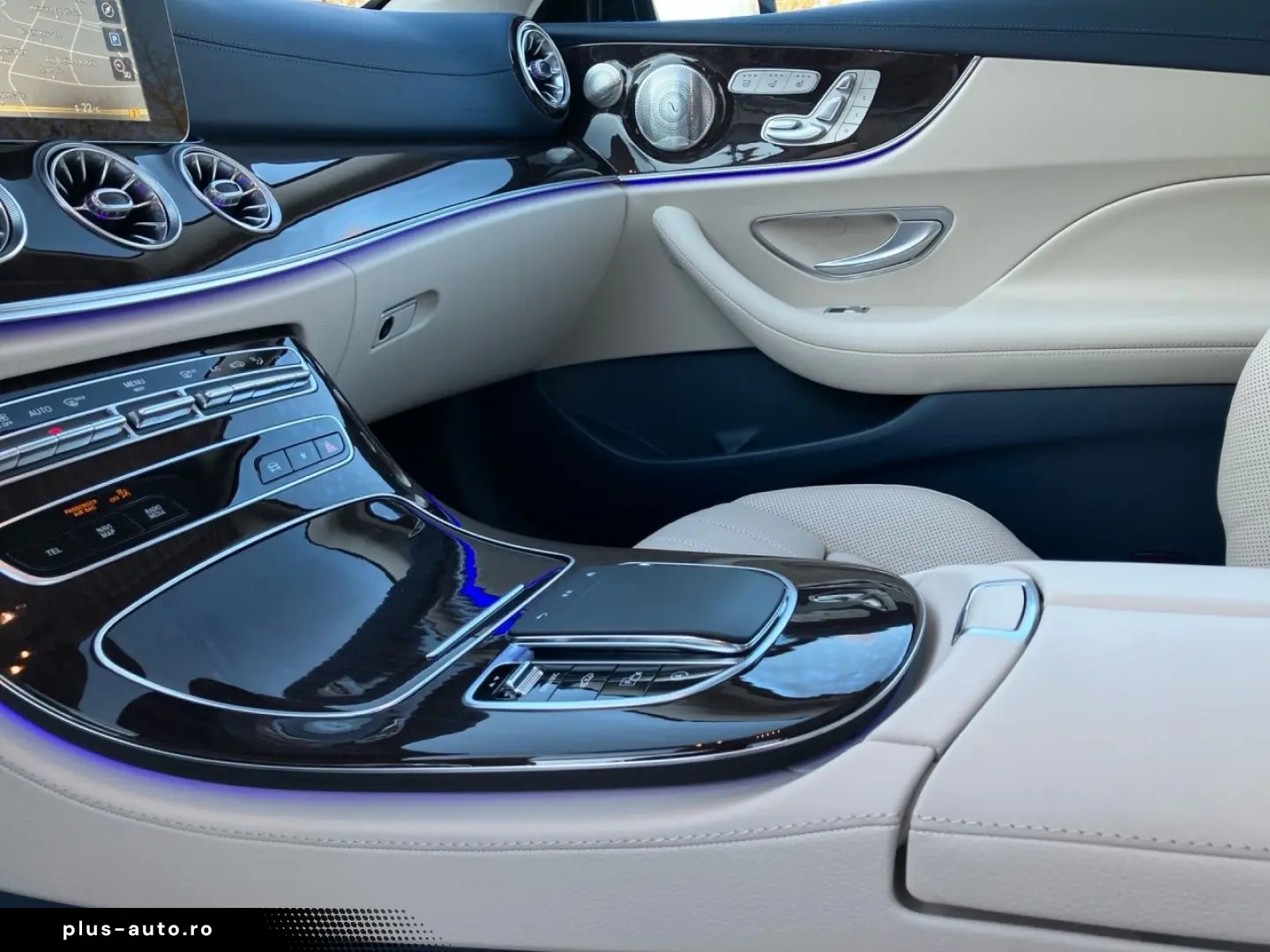 MERCEDES-BENZ E 450 4M Coupé AMG PANO BURM DISTR 360&hellip;