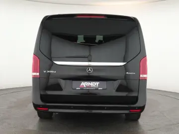 MERCEDES-BENZ V 300 d 4M lang Avantgarde AMG 8 Pano &hellip;