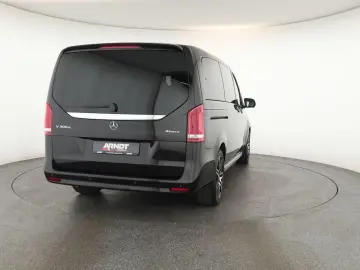 MERCEDES-BENZ V 300 d 4M lang Avantgarde AMG 8 Pano &hellip;