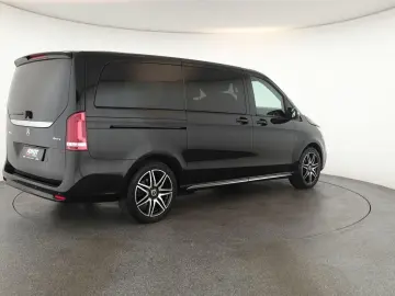 MERCEDES-BENZ V 300 d 4M lang Avantgarde AMG 8 Pano &hellip;