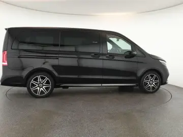 MERCEDES-BENZ V 300 d 4M lang Avantgarde AMG 8 Pano &hellip;