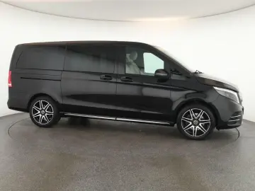 MERCEDES-BENZ V 300 d 4M lang Avantgarde AMG 8 Pano &hellip;