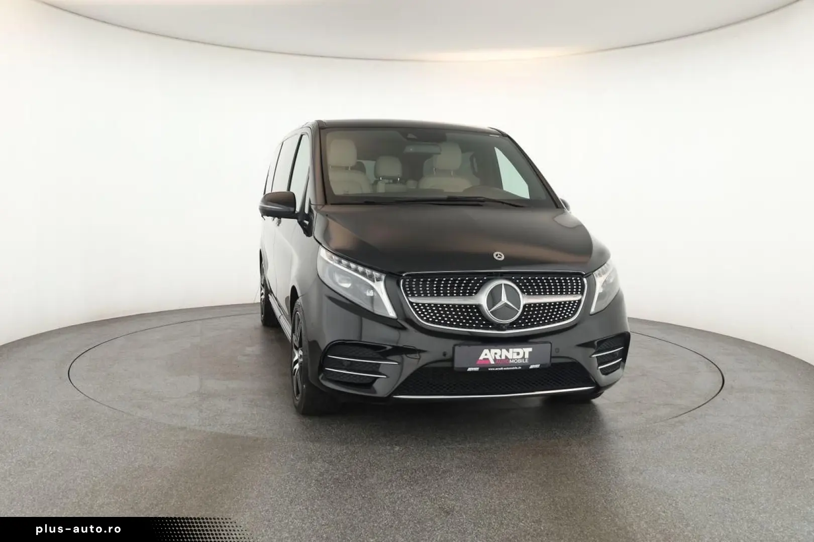 MERCEDES-BENZ V 300 d 4M lang Avantgarde AMG 8 Pano &hellip;