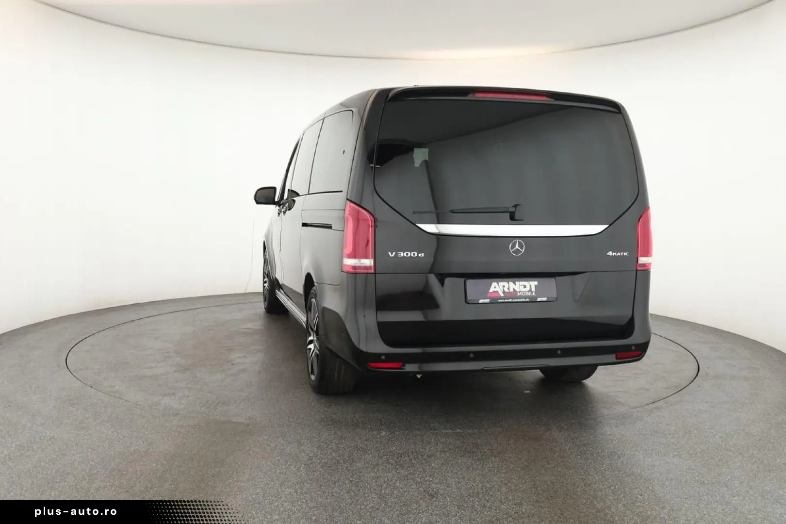 MERCEDES-BENZ V 300 d 4M lang Avantgarde AMG 8 Pano &hellip;