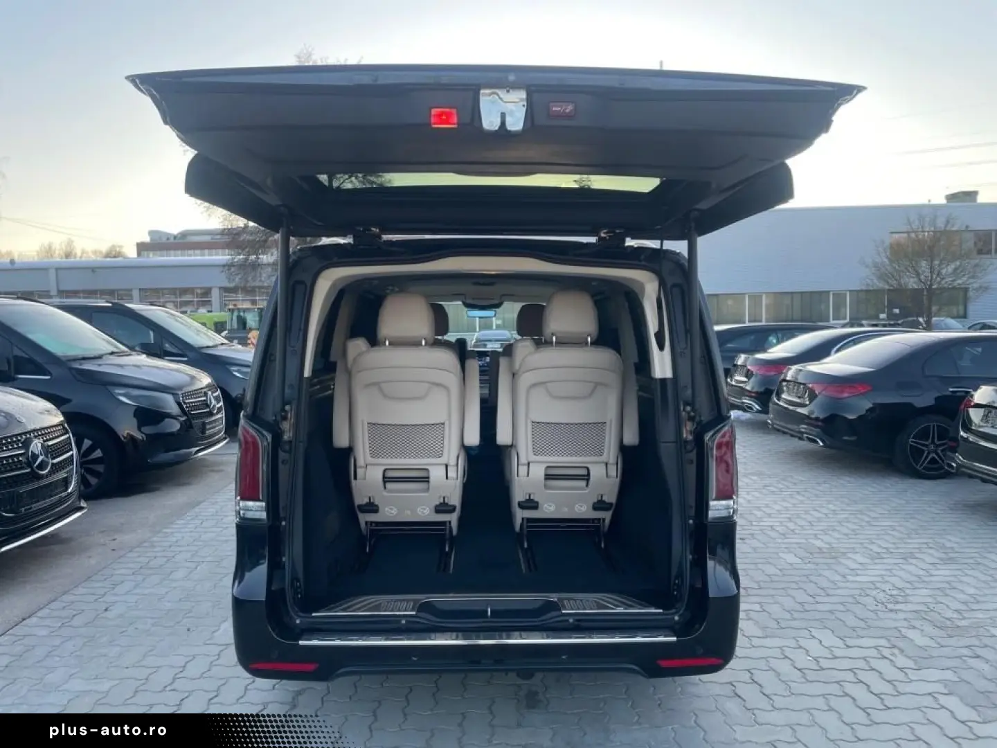 MERCEDES-BENZ V 300 d 4MATIC AVANTGARDE Extralang AMG MEMORY