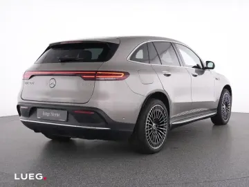 MERCEDES-BENZ EQC 400 4M AMG AHK MBeam 360 Dist KeyG&hellip;